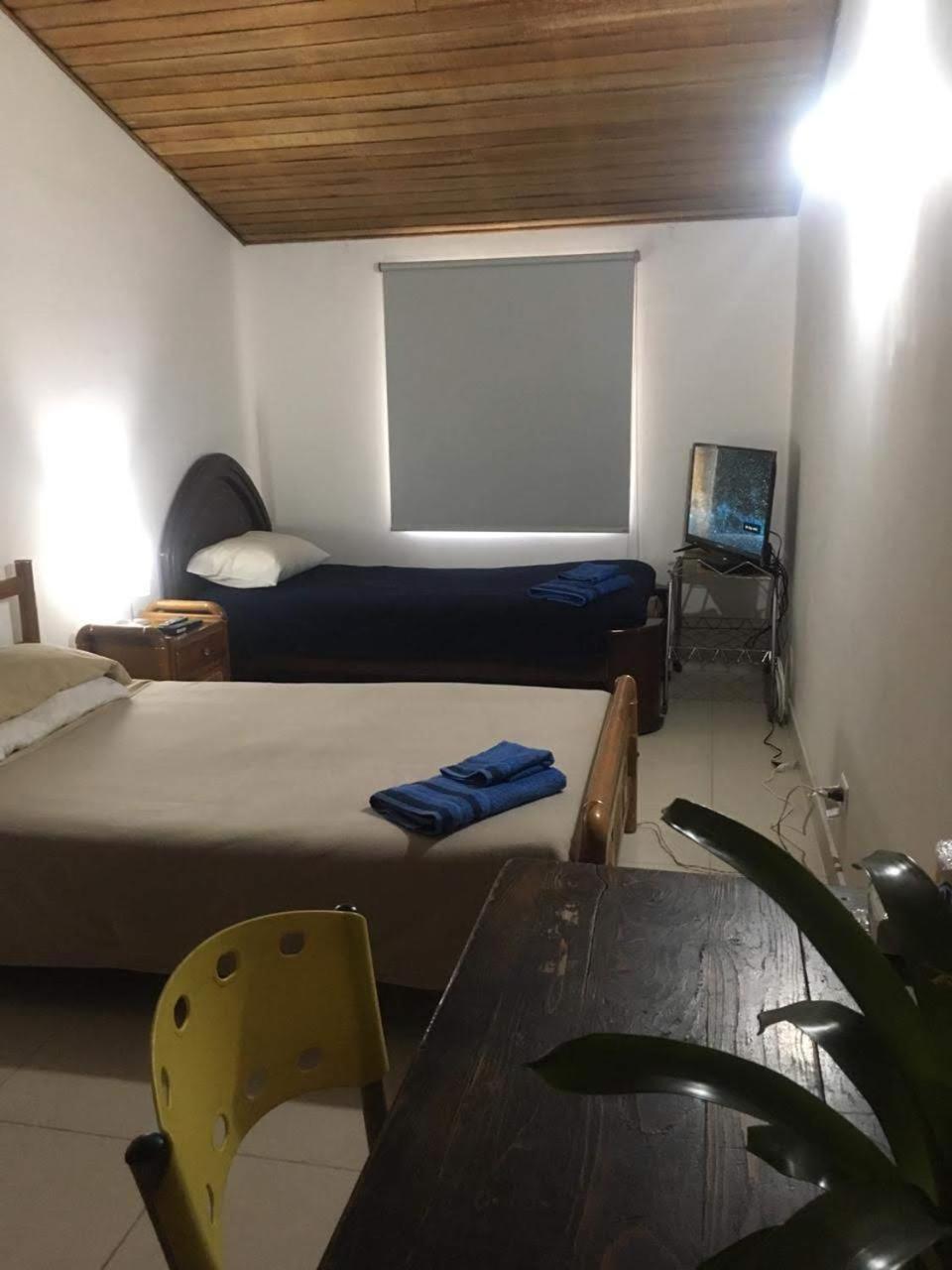 Hostal Norma101 Bogota Bagian luar foto