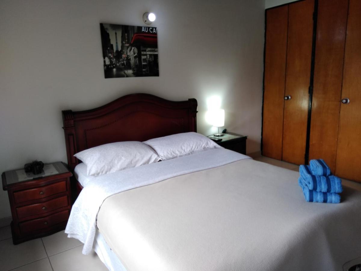 Hostal Norma101 Bogota Bagian luar foto